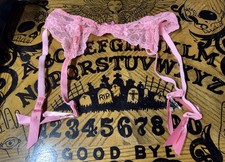 VINTAGE PINK ADJUSTABLE GARTER BELT   SIZE S/ M