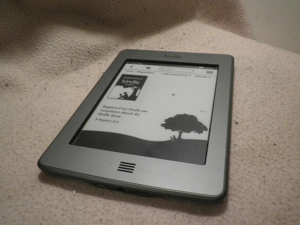 EBOOK KINDLE TOUCH 4° GEN.  GRIGIO 4GB BUONE CONDIZIONI GENERALI LEGGI BENE - Immagine 2 di 4