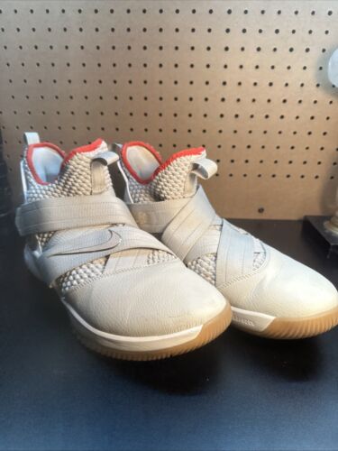 Nike Lebron Soldier 12 Light Bone Basketball Shoes Mens Size 11.5 A02609-002