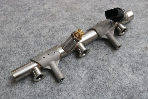 Org Audi A6 A7 A8 Q7 Kraftstoffverteiler links 06E130089AF fuel rail 3.0 TFSI