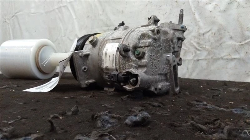 Compresor de aire acondicionado 68225206AE con aire acondicionado trasero para caravana Pacifica Voyager AA-AE 2566804 Foto 2 de 4