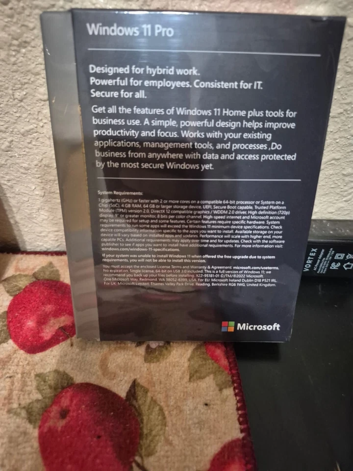 Microsoft Windows 11 Pro Professional 64 Bit Usb Flash Drive New Sealed Package  - Image 4 of 4