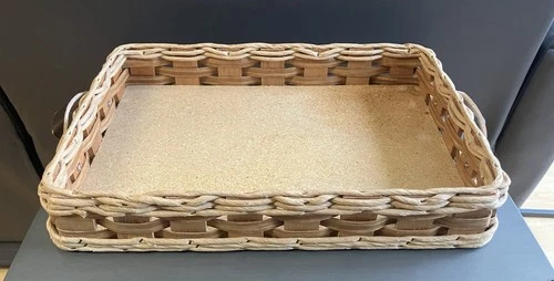 Vintage PYREX 3 Qt. 233 Wicker Basket Holder Carrier Baking Pre 1975 NO DISH