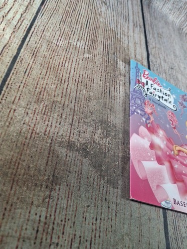 Fashion Fairytale (Barbie) by Mary Man-Kong and Meika Hashimoto (2010, Trade... - Foto 2 di 3
