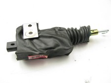 Actuador de cerradura de puerta delantera Ford 95-98 Windstar F78B-16218A42-AA NUEVO FUERA DE CAJA