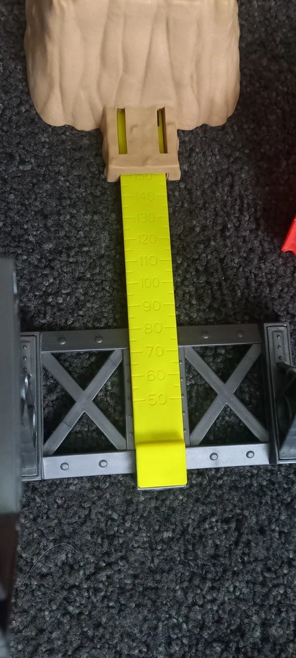 Hot Wheels Monster Jam Off-Road Smash-UP Station Playset Mattel 2014 + Cars - image 4 of 4