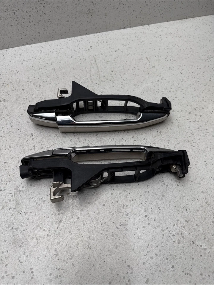 96-02 MERCEDES BENZ W210 E320 E430 MANIJA PUERTA TRASERA PASAJERO Y CONDUCTOR LADO MANIJA Par Foto 2 de 4