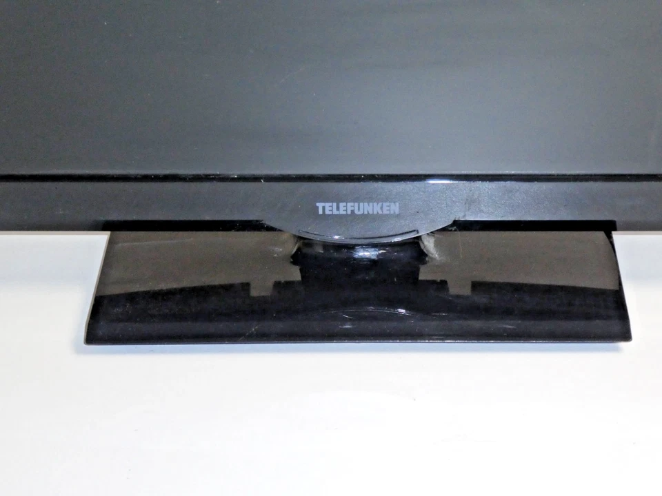 Telefunken L22F275M3D 22" LCD TV / Fernseher mit DVD-Laufwerk, 2 Jahre Garantie - Bild 2 von 4