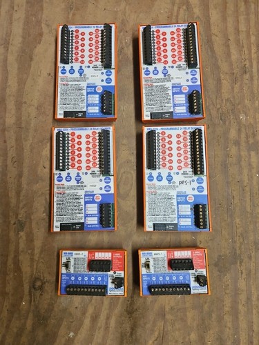 Lot Of 4 Douglas Lighting Controls  WRS-2224 Relay Scanner & 2 WR-8805 Modules 
