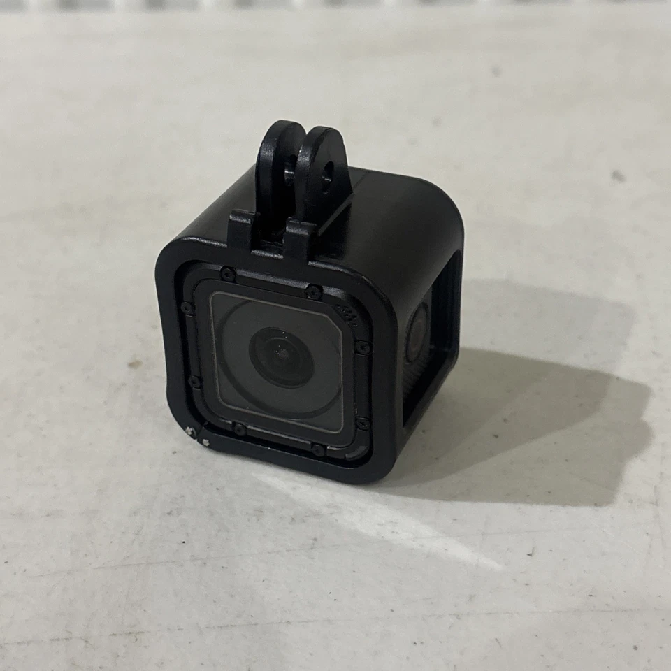 GoPro Hero Session Camcorder With Cage And Accessories - Image 2 of 4