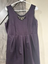 Simply Vera Party Dress Women's Sz 10 Dress Sleeveless Dark Purple Knee Length