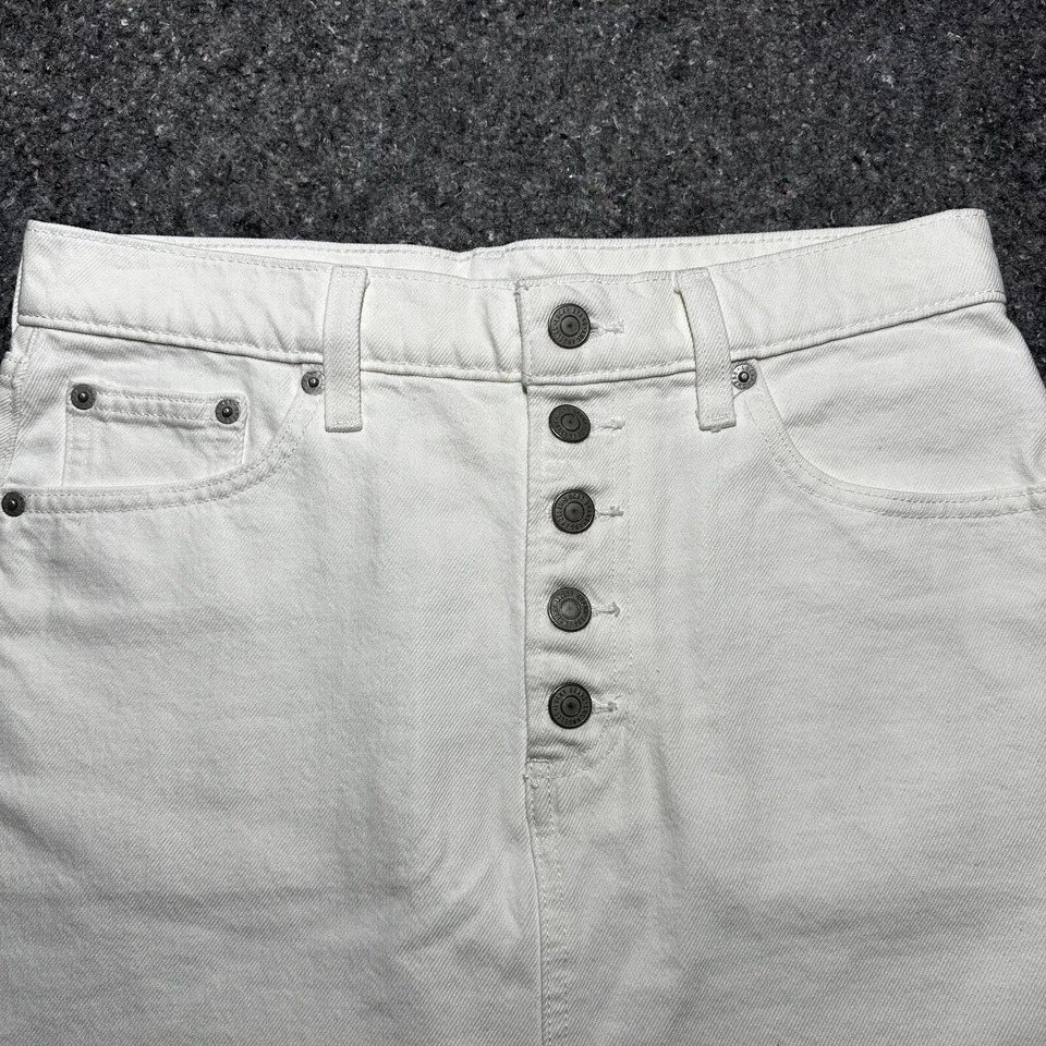 Lucky Brand women's Size 4/27 White Flat Front Raw Hem Denim Short Mini Skirt - Image 2 of 4