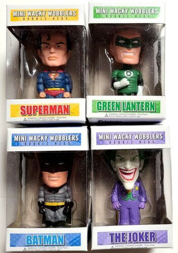 Batman v Superman Dawn of Justice Stylized Display Mini Batman v Superman Dawn of Justice Stylized Display Mini