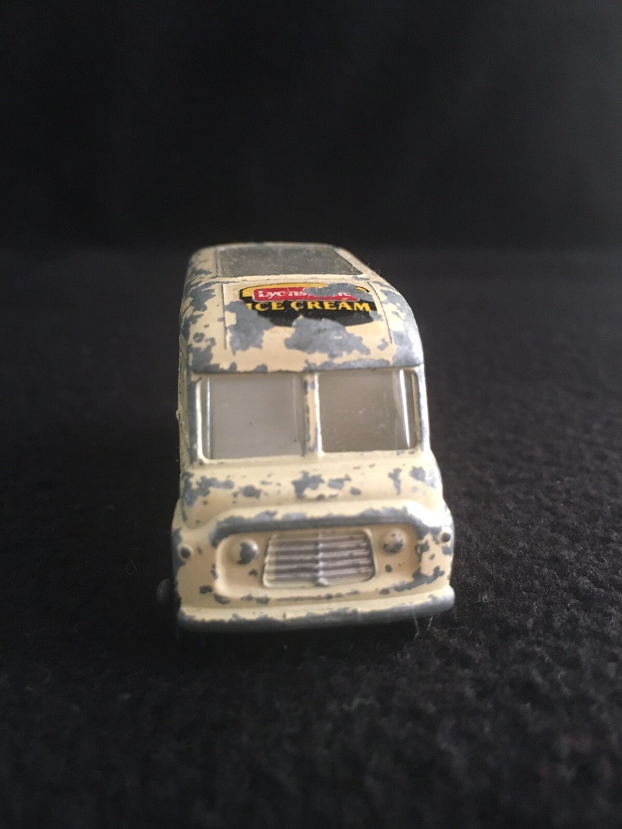 ミニカー　マッチボックス No.47 ICE CREAM SHOP VTG MATCHBOX COMMER ICE CREAM CANTEEN NO. 47 MADE IN ENGLAND