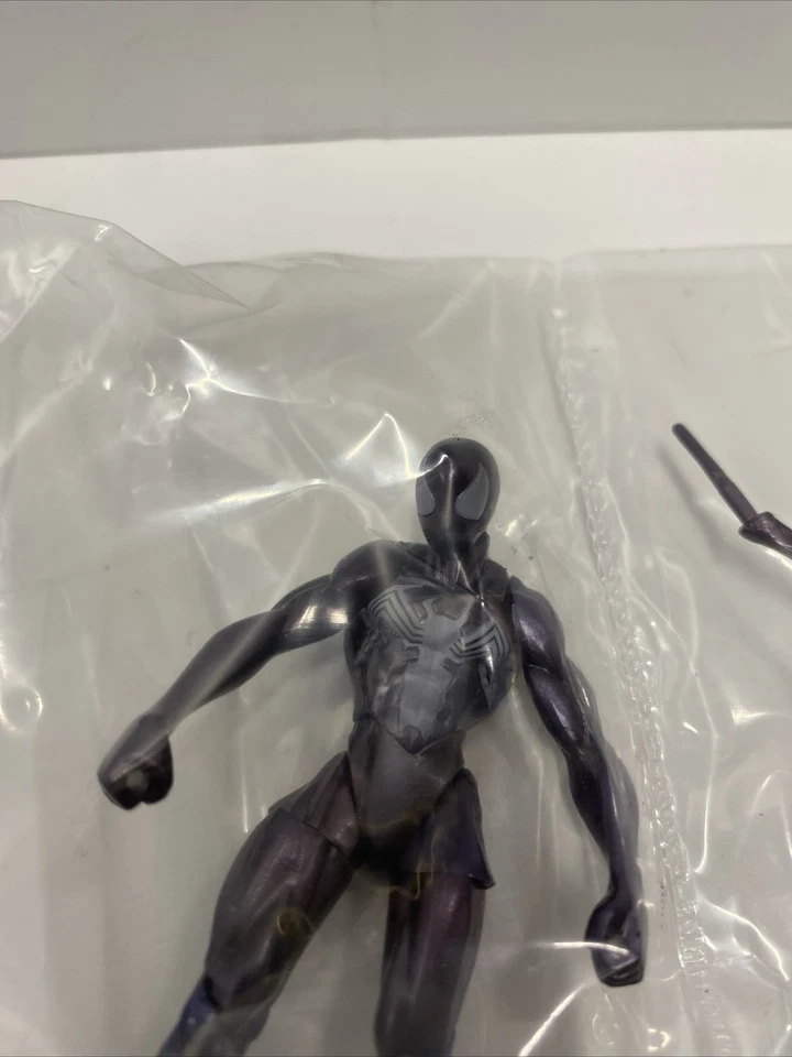 蜘蛛侠(黑色)漫威人偶 Kaiyodo Vignette 终极日本全新公开赛 Bx — 第 3/4 张图片