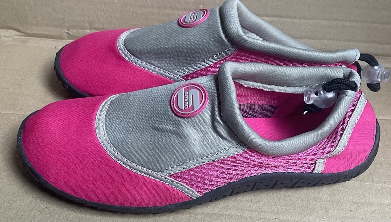 Seven Brand  Water Shoes Women Size 8 Hot Pink And Gray Very Good