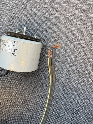 Vintage Fujiya DC Motor DM 15CD-54 Model Plane Aircraft Part - Picture 2 of 6