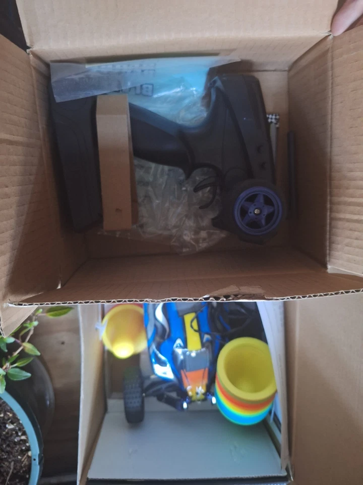 Exceed RC 1/16 Blaze Electric RC Wild Blue In Box With Controller - Image 3 of 3