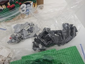 Lego Creator 5891 Apple Tree House 3 in 1 Build Set Incomplete
