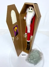 Nightmare Before Christmas LIMITED to 2000 Santa Jack Golden Coffin Jun Planning