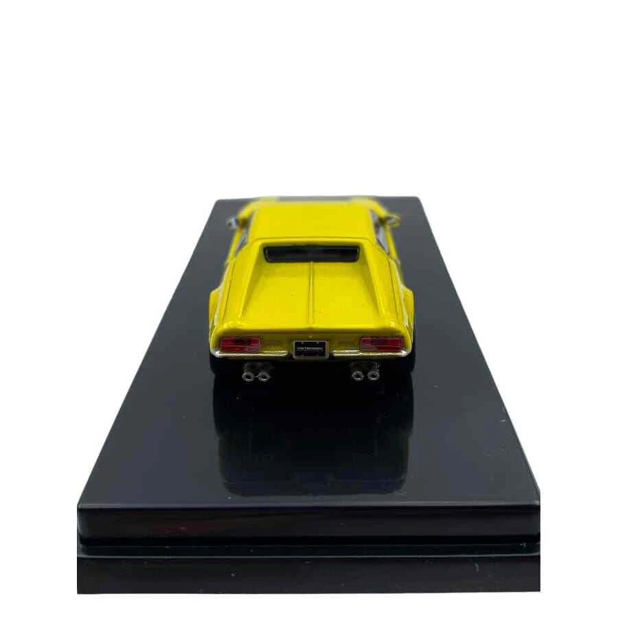 Modellino Auto Paragon Models 1/64 DeTomaso Pantera 1972 Yellow - Immagine 4 di 4