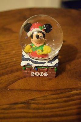 RARE 2014 Mickey Mouse Disney JCPenney Snow Globe Black Friday 