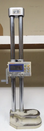 Mitutoyo - HDM-30AX - 0-300mm/.01mm Metric Only Dual Column Height Gage - PQ24