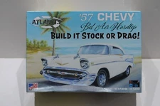 ATLANTIS 1957 CHEVY BEL AIR HARDTOP SCALE 1:25 MODEL KIT NEW H1371