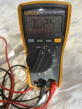 Fluke 116 True RMS Digital Multimeter