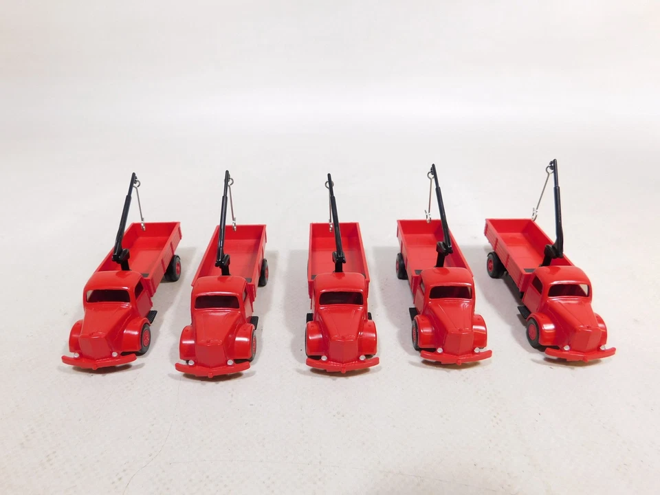5x wiking H0 1:87 Cassone Autocarro MB L 5000 Rosso con Gru Mint # DX293-0,5 - Immagine 3 di 4