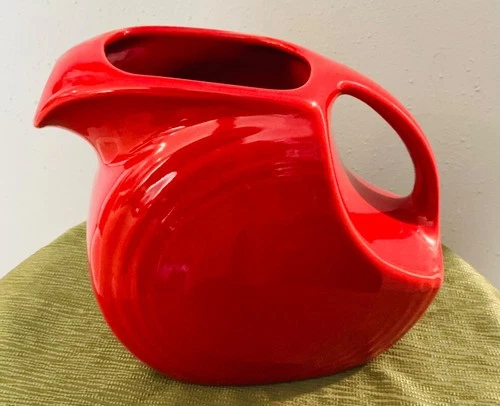 Homer Laughlin Fiestaware Jug Beverage Pitcher Scarlet Red Water Fiesta Ware
