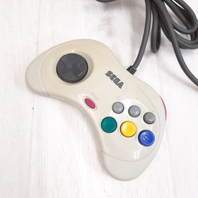 Sega Saturn white Console with 2 Virtua Gun controllers & 5 games Japanese