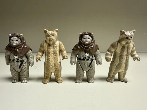 Vintage Star Wars EWOK lot 4 Figures w/ ORIGINAL accessories 1983-1984
