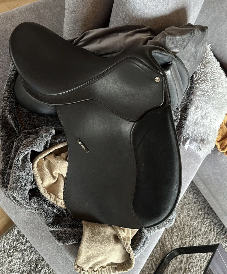 Wintec 500 VSD Sattel 16 5 Zoll. Kopfeisen Austauschbar. Sehr Guter Zustand Top - Bild 4 von 4