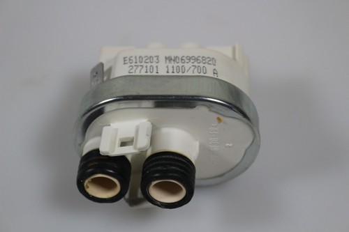 Miele G 4302 SCi Druckwächter Druckschalter Druckdose 1100/700 TNR 06996820