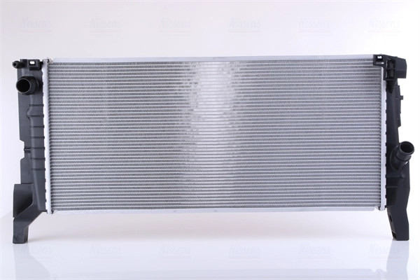 Radiateur refroidissement moteur Nissens 60861 OE 17117617635 pièce auto aluminium