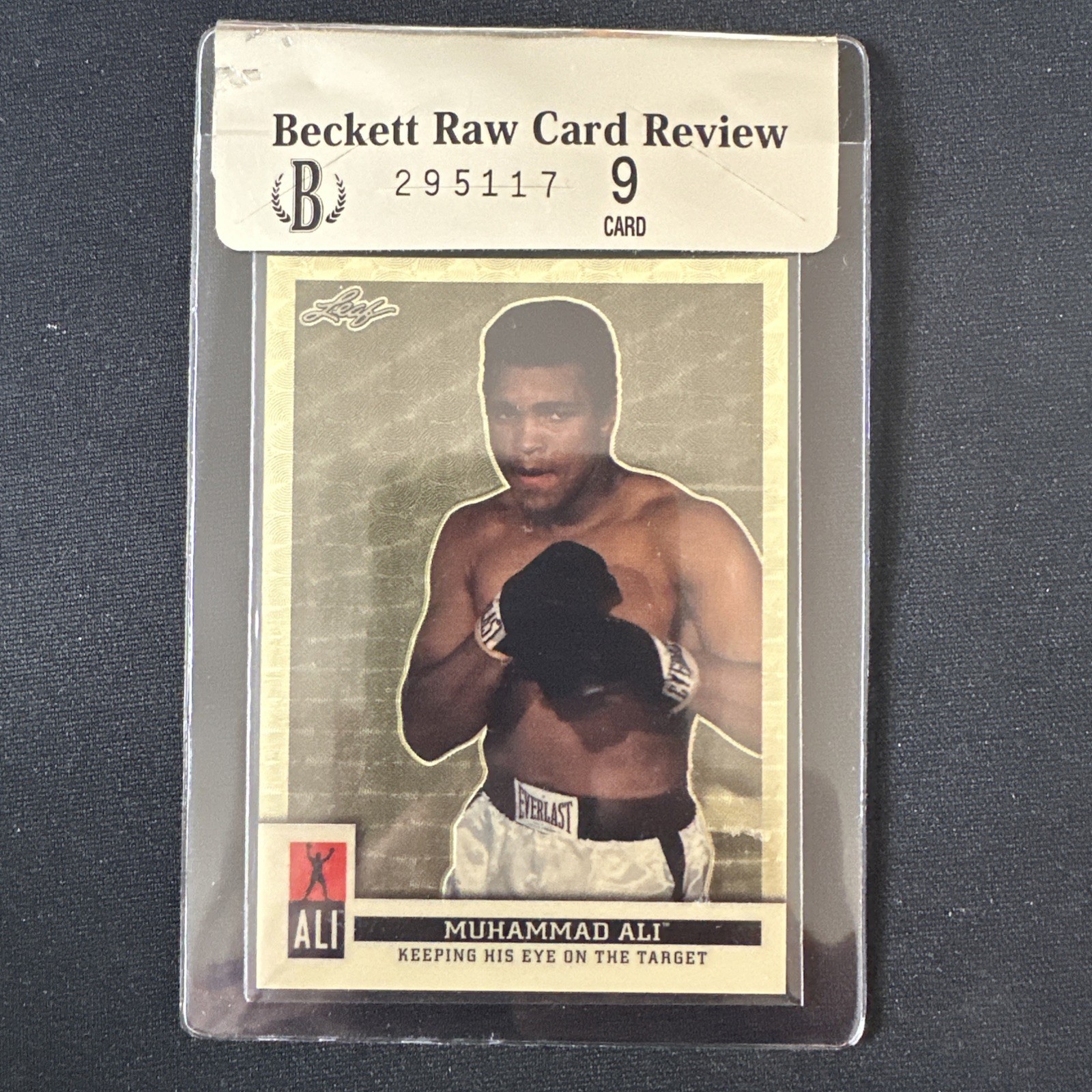2016 LEAF 1/1 MUHAMMAD ALI GOLD BECKETT 9  1/1 