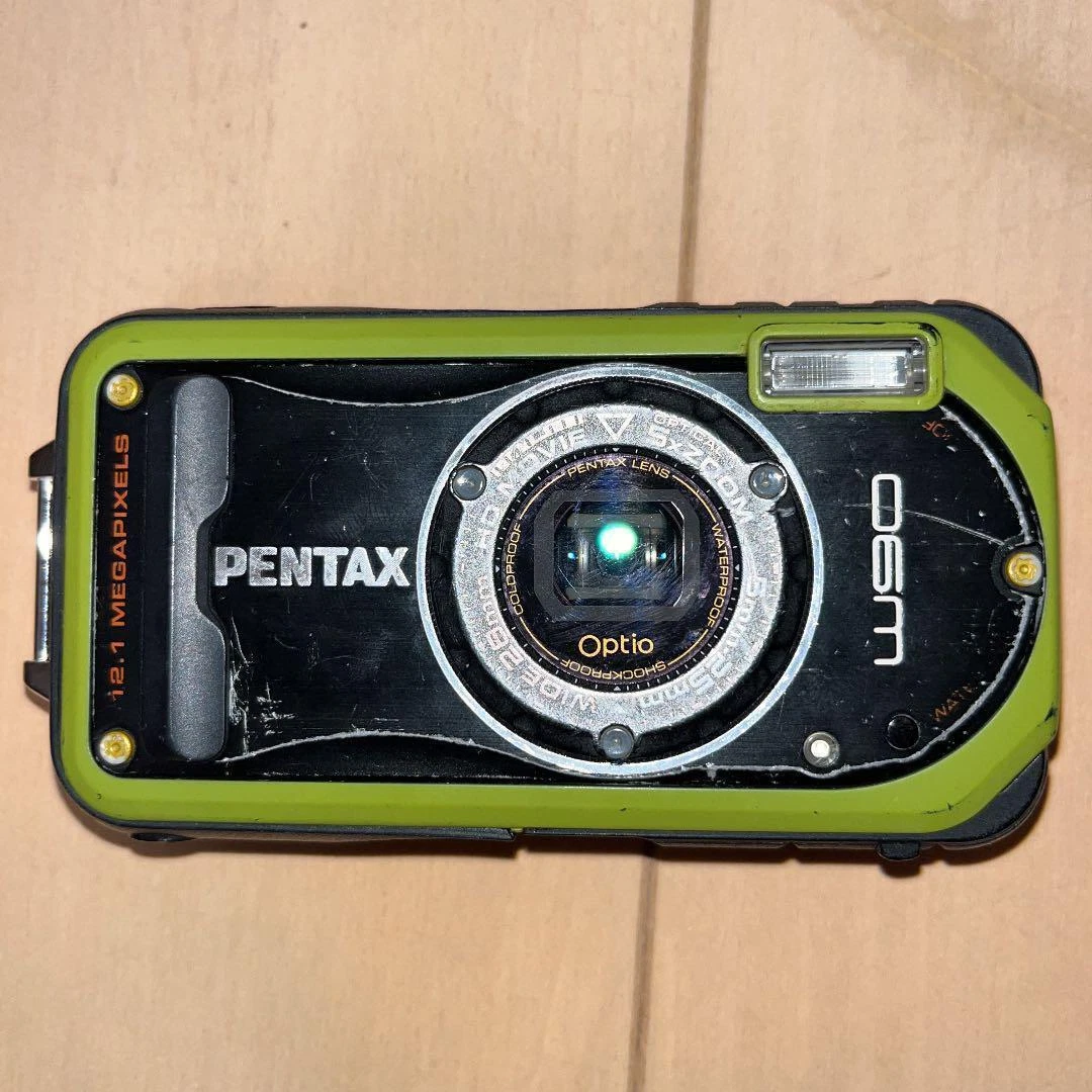 Pentax Optio W90 12.1MP 5x Dustproof 6 Waterproof 8 Compact Digital Camera Green