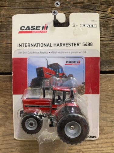 Tomy, ERTL, Case International Harvester 5488, échelle 1:64, moulé sous pression, neuf dans son emballage - Photo 1/4