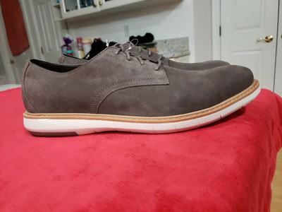 clarks suede oxfords
