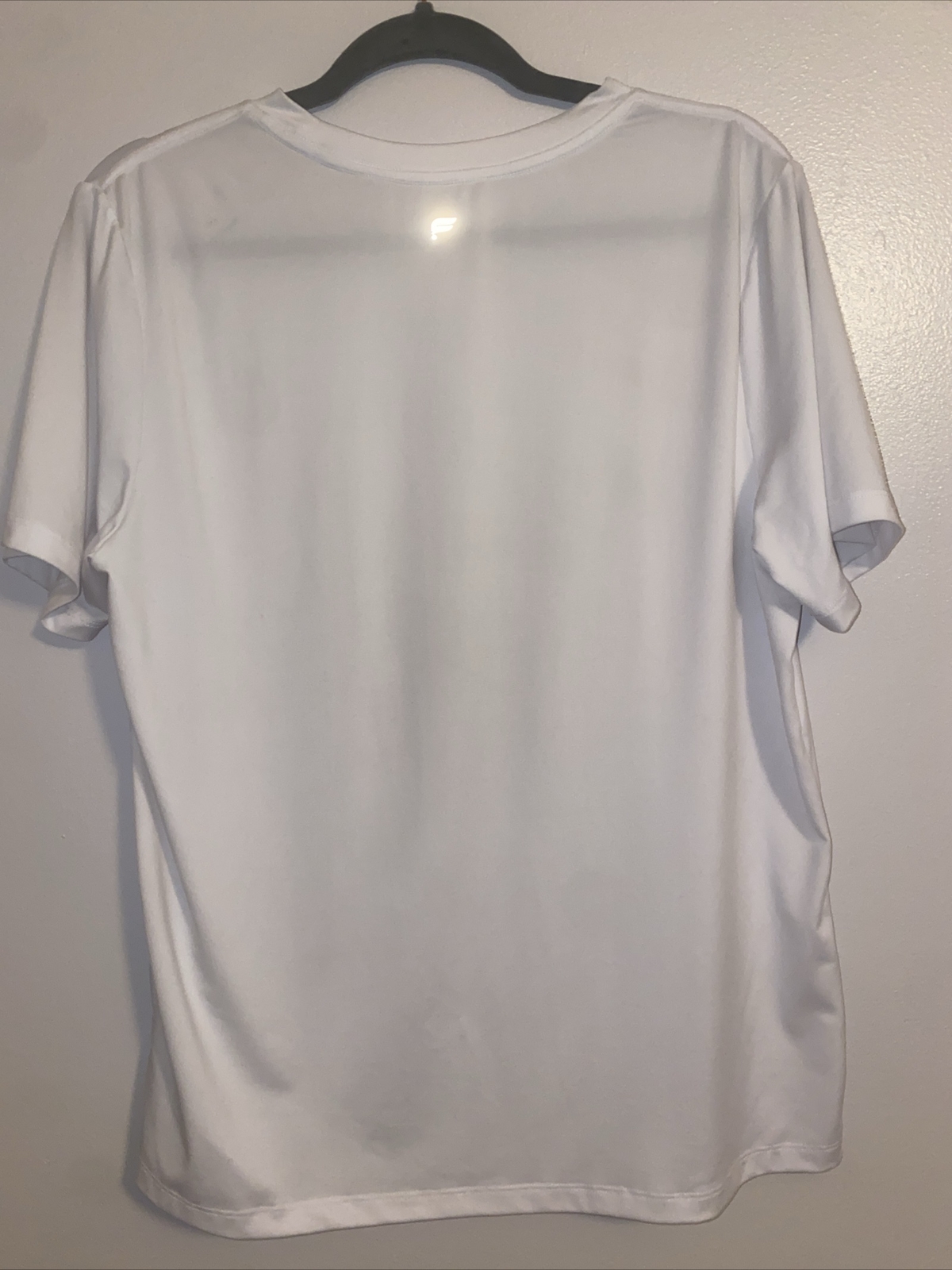 Fabletics White Performance Crew Neck Women’s Tee… - image 3