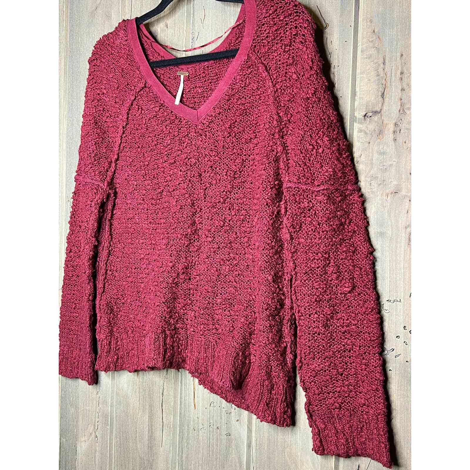 Free People Chunky Knit V-neck red sweater XS - image 4