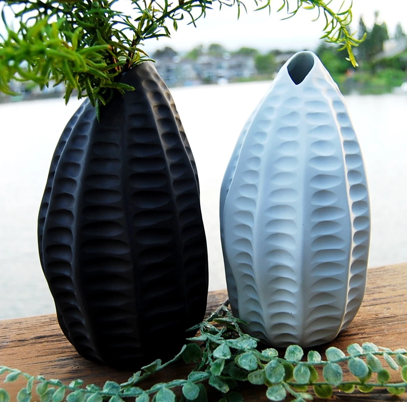 Handmade Porcelain Vase for Flowers Stoneware Modern Decor 8.2" (G-Seda S)