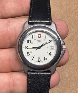 Victorinox Swiss Army 241058 Officers Watch Silver Dial Black Leather Strap‎ Victorinox Swiss Army Infantry Chronograph Men main image 3