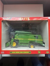 Britains Elite Die Cast John Deere 2266 Combine Harvester. 1:32