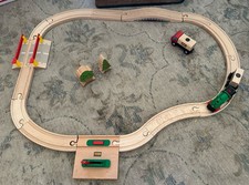 33104 Brio Wooden Train Battery Powered Autostop Set Thomas Exclusive Track 