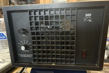 Living Air 880 Electronic Air Purification System Black  Works Great