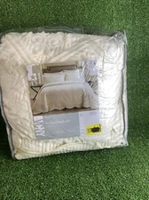 VCNY bedspread set 3 peice Queen