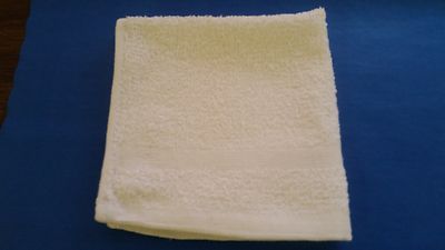 (2 EACH) WHITE 12'' x 12'' BATHROOM WASH/FACE CLOTH 100% COTTON/1LB GYMS/SPAS