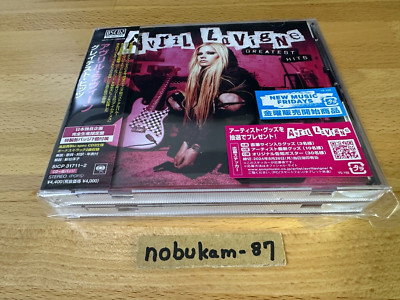 AVRIL LAVIGNE GREATEST HITS W/2BONUS TRACKS JAPAN BLU-SPEC CD + 7CAN BADGE
